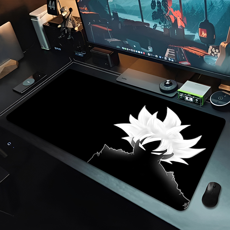 Gaming Accessories For Table - لوحة ماوس كبيرة بتصميم دراغون بول
