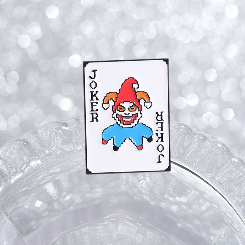 دبابيس وشارات وبروشات مينا بتص - مراجعة Joker Gaming Accessories وسعره